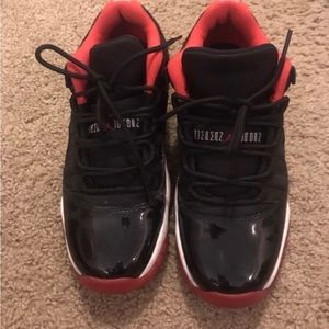 Jordan retro 11, low top, size 6 in kids